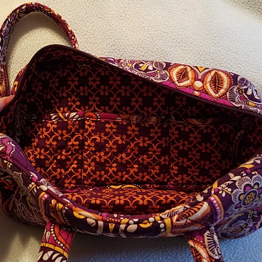 Vera Bradley - Picture 3 of 3